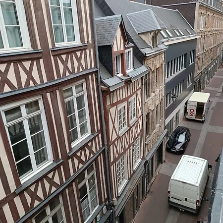 Hypercenter דירה רואן